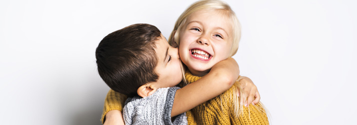 Chiropractic Minnetonka MN Children Pain Free Healthy Hugging